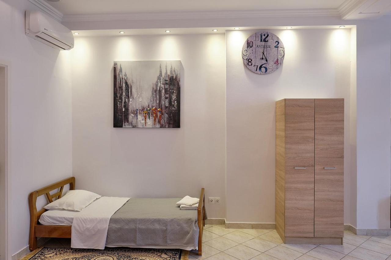 Alexis House Studio Pylos Exterior foto